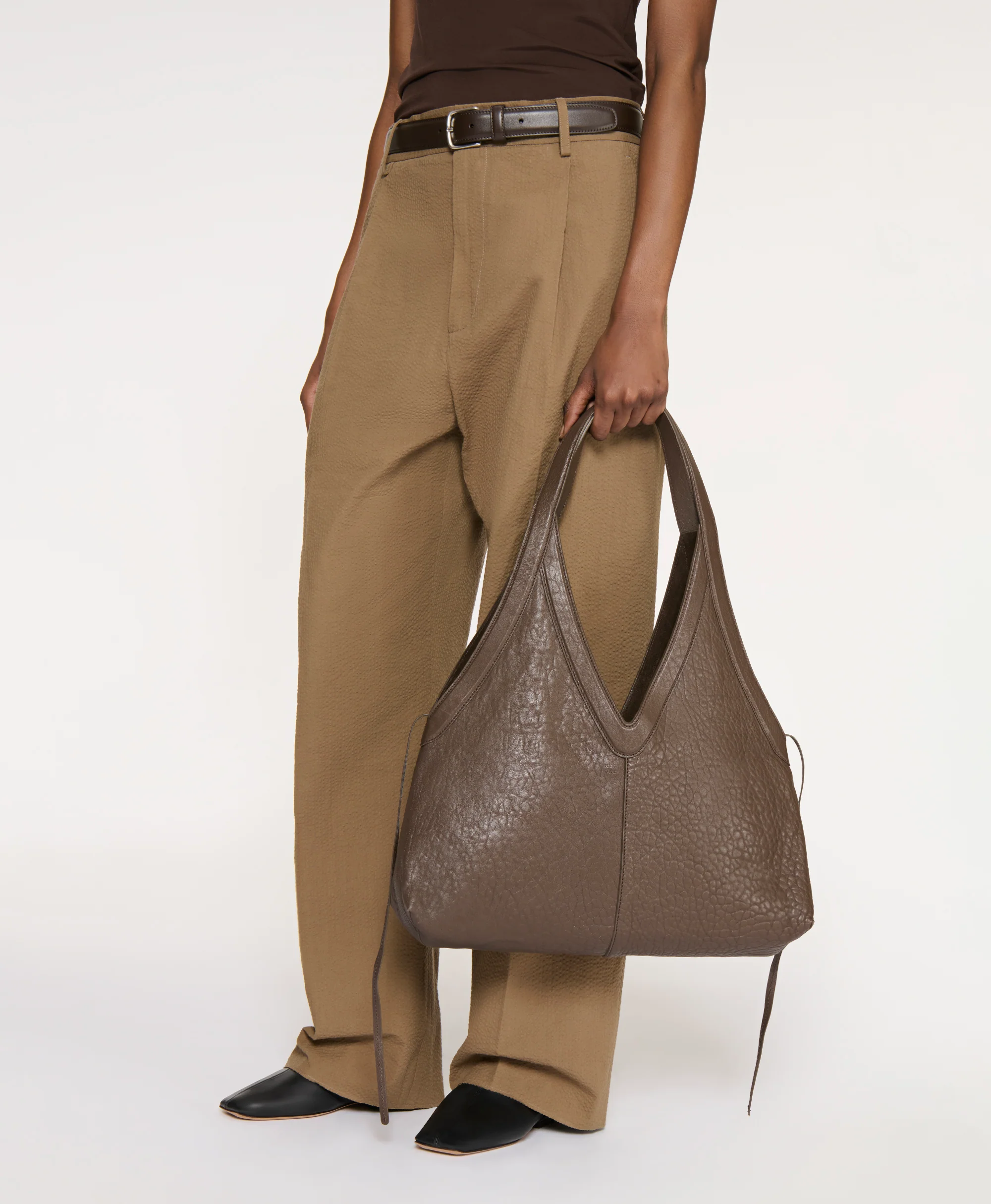 Soft M Tote - Ebony - Image 3